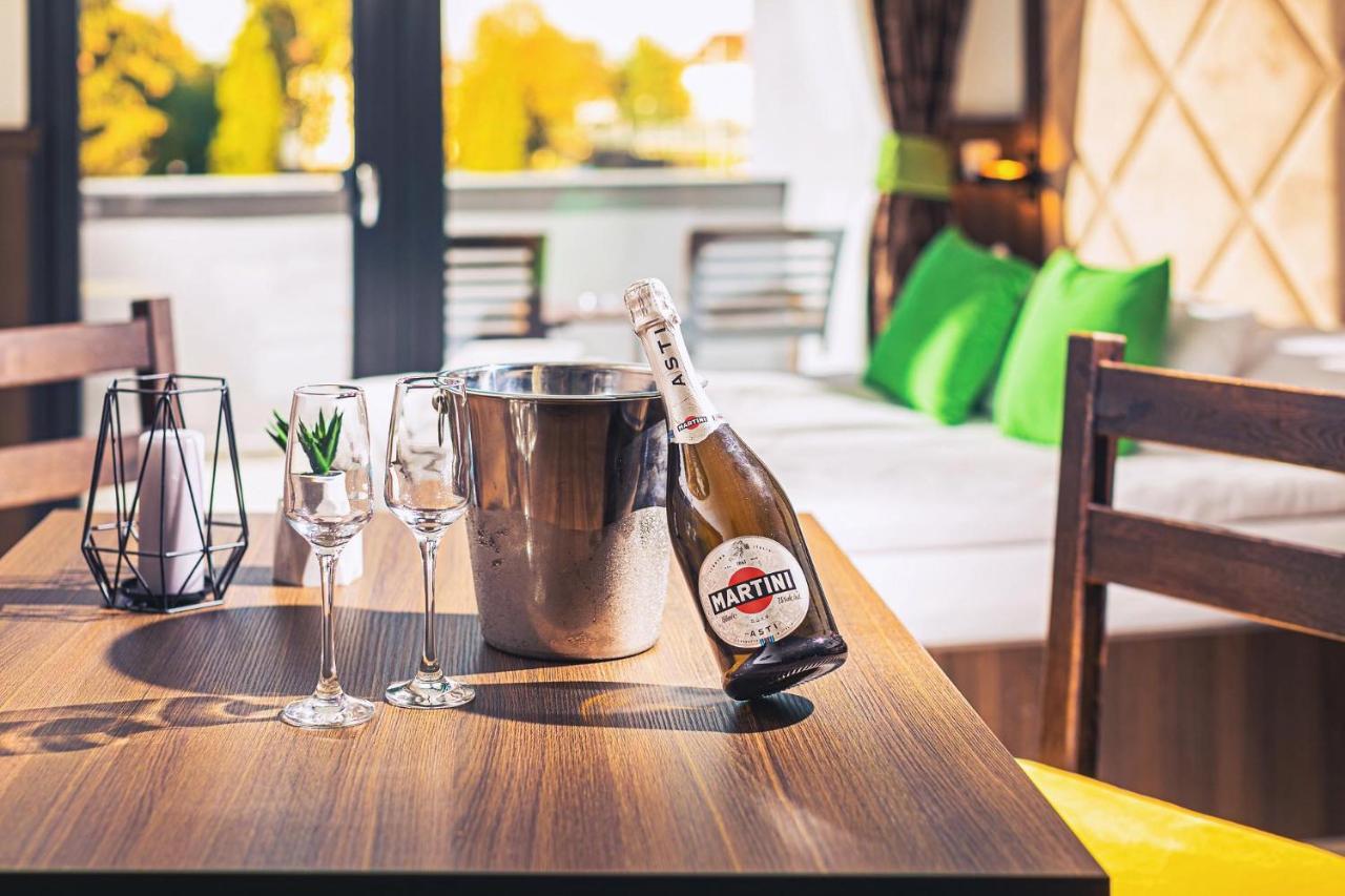 Park Hotel Buek-Buekfuerdo Екстериор снимка