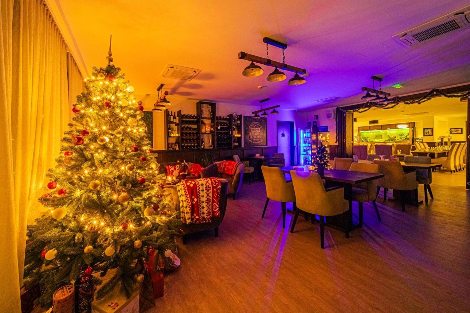 Park Hotel Buek-Buekfuerdo Екстериор снимка