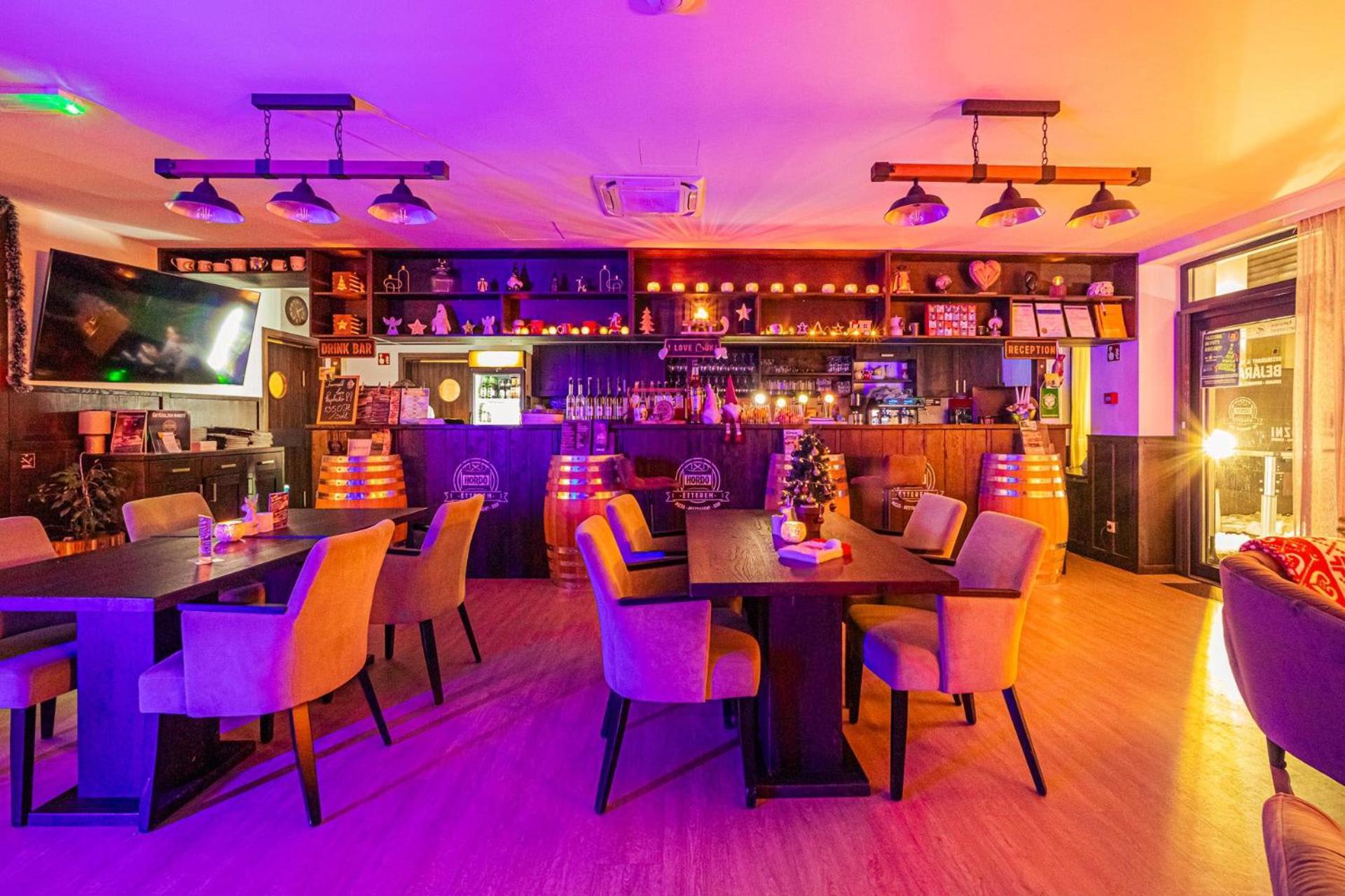 Park Hotel Buek-Buekfuerdo Екстериор снимка